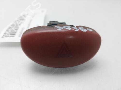 warning-switch-peugeot-206-hatchback-2ac-1998-1999-2000-2001-2002-2003-2004-2005-2006-2007-2008-2009-2010-2011-2012-32696071 main image