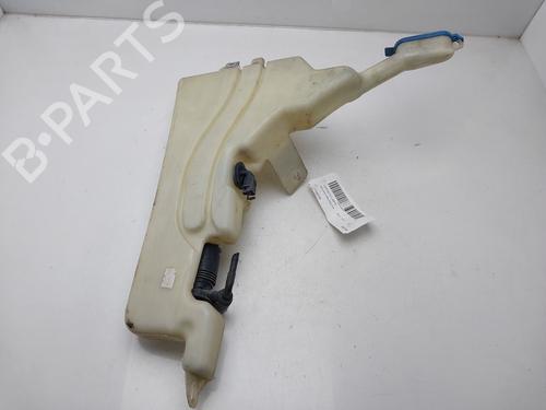 Used Windscreen washer tank Windscreen washer tank 37496312 37496312