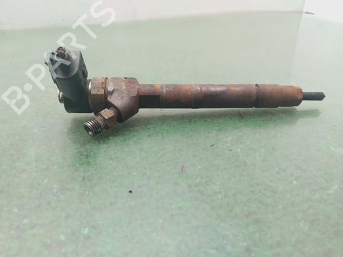 Used Injector MERCEDES-BENZ C-CLASS (W202) C 220 CDI (202.133) (125 hp) 24514307