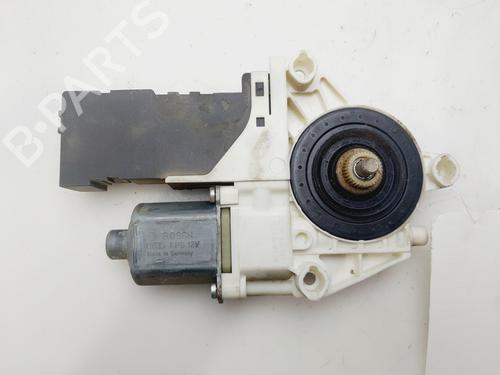 Rudehejsemotor forskærm højre PEUGEOT 407 (6D_) 2.0 (6DRFNB, 6DRFNE) (136 hp) 29176428