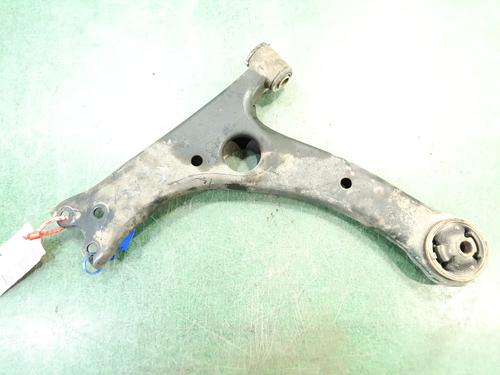 Used Left front suspension arm TOYOTA COROLLA (_E12_) 1.6 VVT-i (ZZE121_, ZZE121R) (110 hp) 12410658