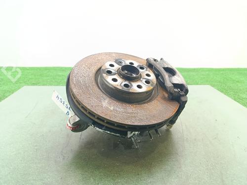 Used Right front steering knuckle SEAT LEON (5F1) [2012-2021]  29719588