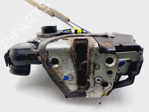 front-left-lock-toyota-corolla-_e12_-2001-2002-2003-2004-2005-2006-2007-2008-31946626 main image