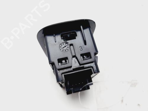 Left rear window switch MERCEDES-BENZ A-CLASS (W177) A 200 d (177.012) | BP29727189I29 