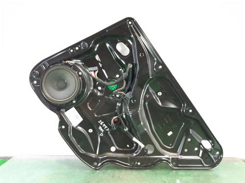 BP10746388C25 main image