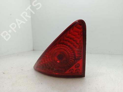 left-tailgate-light-peugeot-3008-i-mpv-0u_-2009-2010-2011-2012-2013-2014-2015-2016-2017-32199166 main image