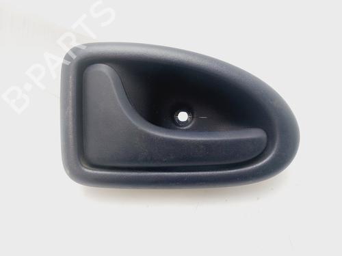 Used Rear left interior door handle RENAULT CLIO II (BB_, CB_) 1.9 D (B/CB0E, BB0J) (64 hp) 28540882
