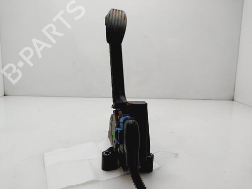 Used Pedal FIAT MULTIPLA (186_) 1.9 JTD 110 (110 hp) 26329459