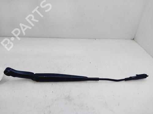 Used Front windshield wiper arm FORD USA MUSTANG Coupe [2014-2023]  22746156