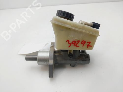 Used Brake master cylinder BMW 3 (E46) 318 i (118 hp) 29820902