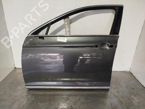 Used Left front door VW PASSAT B8 (3G2, CB2) [2014-2026]  32384665