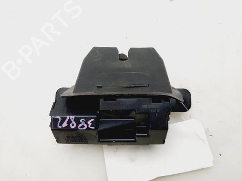 Used Tailgate lock FORD FIESTA VI (CB1, CCN) 1.6 TDCi (95 hp) 28380175