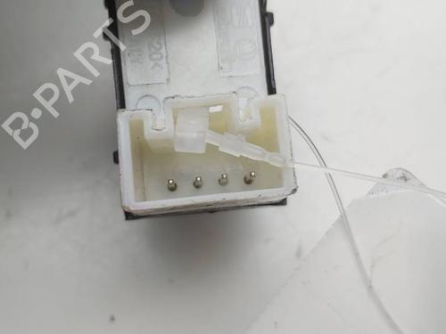 Right rear window switch SKODA SUPERB II (3T4) 2.0 TDI 16V | BP40062358I28 - Image 2