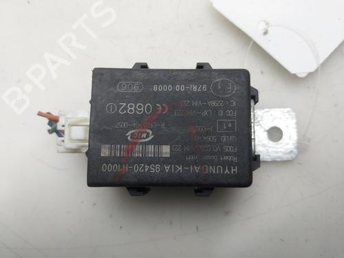 Used Electronic module Electronic module KIA SPORTAGE II (JE_, KM_) 2.0 i 16V (141 hp) 34173874 34173874