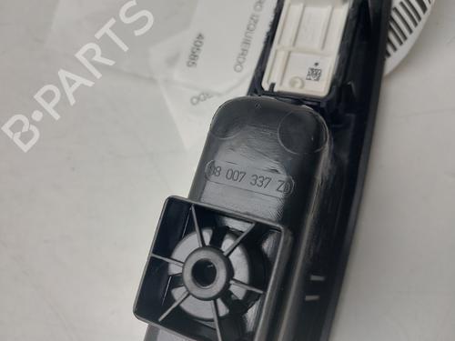 Left rear window switch CITROËN C3 III (SX) 1.2 VTi 82 | BP32468086I29 - Image 2