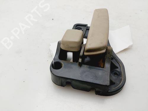 Venstre bak invendig håndtak KIA CARENS III MPV (UN) 2.0 CRDi 115 | BP24893509I15 