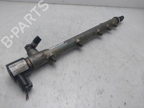 Used Injection rail Injection rail MERCEDES-BENZ C-CLASS (W204) C 200 CDI (204.007, 204.006) (136 hp) 36239544 36239544