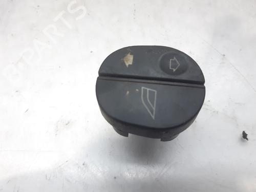 Used Right front window switch FORD FIESTA Hatchback Van (JV_) D 1.8 (60 hp) 12412437