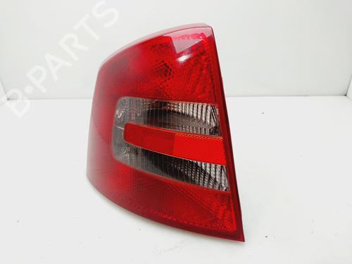 Used Left taillight SKODA OCTAVIA II (1Z3) 1.9 TDI (105 hp) 30467396