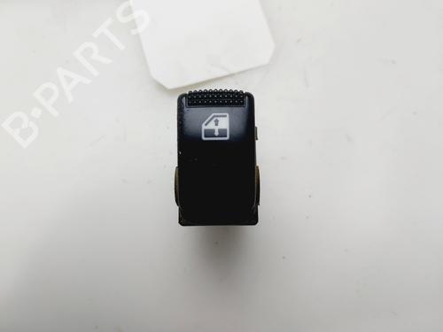 Used Right rear window switch KIA SORENTO I (JC) [2002-2011]  30961510