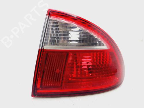 Used Right taillight SEAT LEON (1M1) [1999-2006]  30475965