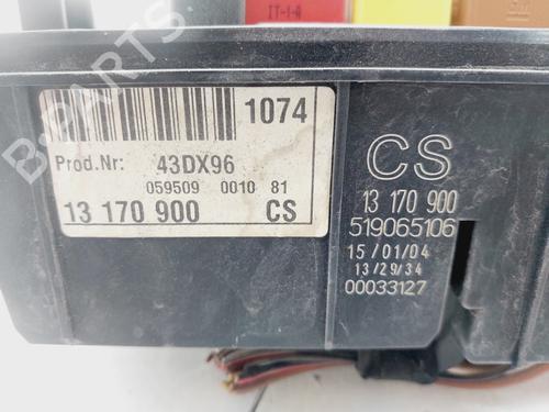 Fuse box OPEL VECTRA C (Z02) 1.8 16V | BP28208308E1 