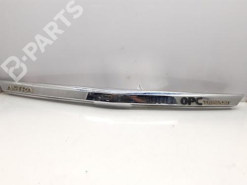 Used Tailgate handle Tailgate handle OPEL ASTRA H (A04) 1.6 (L48) (105 hp) 10954717 10954717