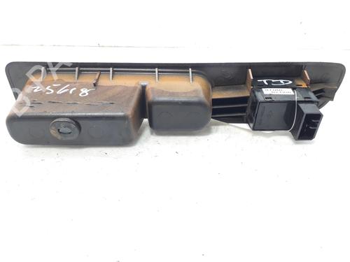 Right rear window switch KIA CARENS I (FC) 1.8 i | BP12404400I28 