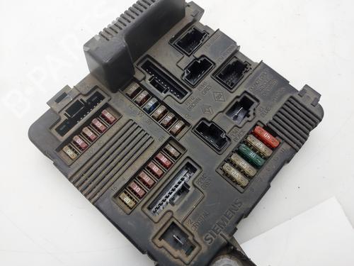 Fuse box RENAULT MEGANE II Saloon (LM0/1_) | BP34126731E1 - Image 2