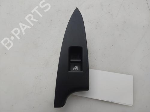 Used Right rear window switch Right rear window switch 38674481 38674481