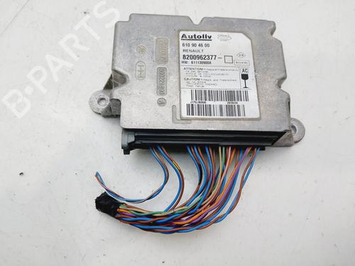 Airbag styreenhed RENAULT SCÉNIC II (JM0/1_) [2003-2010]  30719107