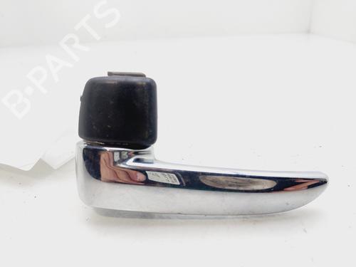 Venstre fortil invendig håndtag MAZDA 5 (CR) 2.0 CD (CR19) (110 hp) 28090072
