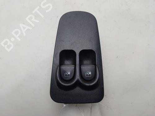 Used Left front window switch Left front window switch LANCIA YPSILON (843_) 1.2 (843.AXA1A) (60 hp) 33619989 33619989