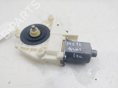 Portierruitmotor linksachter RENAULT FLUENCE (L3_) 1.5 dCi (L30B) (106 hp) 18745442