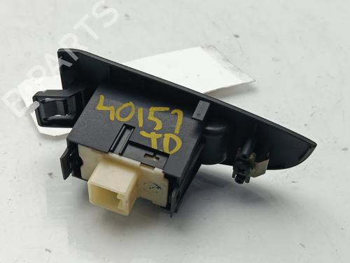 Højre bagtil elrude kontakt TOYOTA AVENSIS Saloon (_T25_) | BP30625605I28