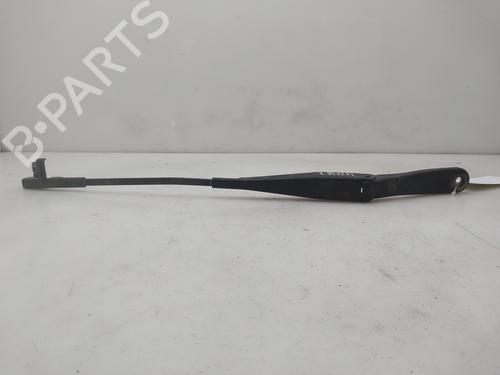 Used Front windshield wiper arm Front windshield wiper arm 38159171 38159171