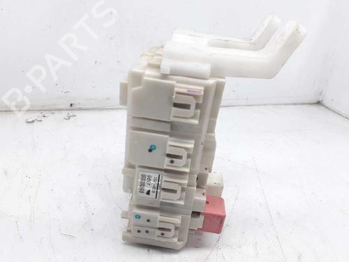 Fuse box TOYOTA RAV 4 III (_A3_) 2.2 D 4WD (ALA30_, ALA30R) | BP2879917E1 