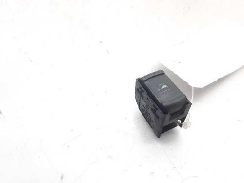 Used Right front window switch SKODA OCTAVIA I (1U2) 1.9 TDI (90 hp) 12400819