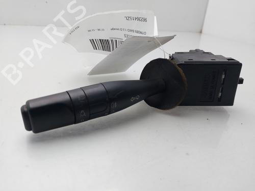 Used Headlight switch Headlight switch CITROËN SAXO (S0, S1) 1.5 D (57 hp) 32667768 32667768