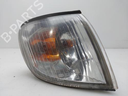 Used Right front indicator HYUNDAI H-1 / STAREX Bus (A1) 2.5 TD 4WD (101 hp) 18032057