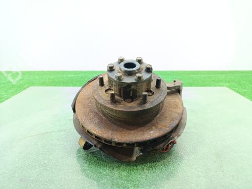 Used Left front steering knuckle MITSUBISHI L200 (K7_T, K6_T, K5_T) 2.5 TD 4WD (K74T) (115 hp) 28827204