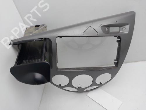 Middle console FORD FOCUS I (DAW, DBW) 1.8 Turbo DI / TDDi | BP36013646I22 - Image 4
