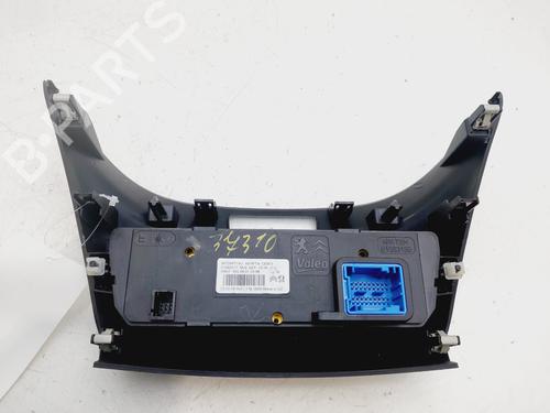 Climate control PEUGEOT 2008 I (CU_)  | BP25714681I5