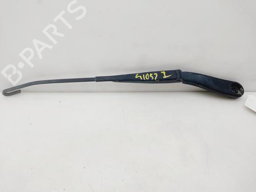 Used Front windshield wiper arm CHRYSLER SEBRING (JS) 2.0 CRD (140 hp) 32655816