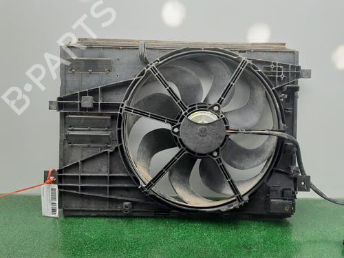 Used Radiator fan PEUGEOT 5008 II (MC_, MJ_, MR_, M4_) 1.5 BlueHDi 130 (MCYHZJ, MCYHZR, MCYHZX) (131 hp) 31876829