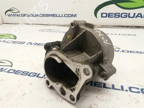 Used Vacuum pump RENAULT MEGANE II Saloon (LM0/1_) 1.9 dCi (LM0G, LM1G, LM2C) (120 hp) 2858878