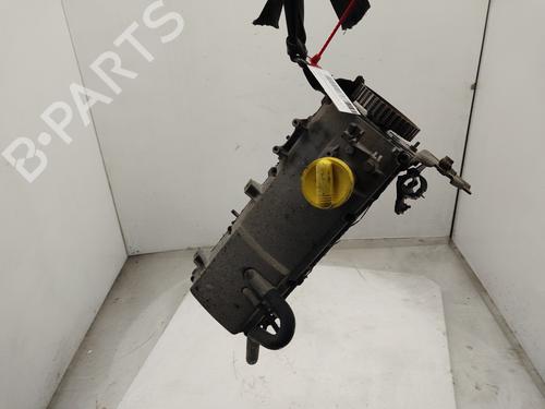 Used Cylinder head Cylinder head 37723704 37723704
