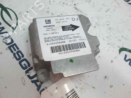 Used ECU airbags OPEL VECTRA B (J96) 1.6 i 16V (F19) (100 hp) 2892056