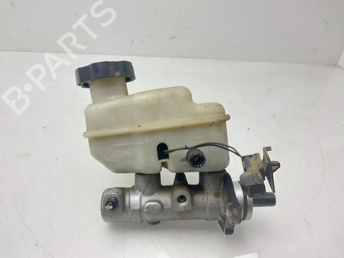 Used Brake master cylinder KIA SORENTO I (JC) 2.5 CRDi 4WD (140 hp) 32407984