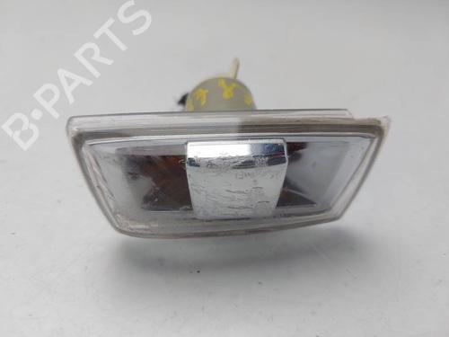 Used Left side indicator Left side indicator 38648209 38648209
